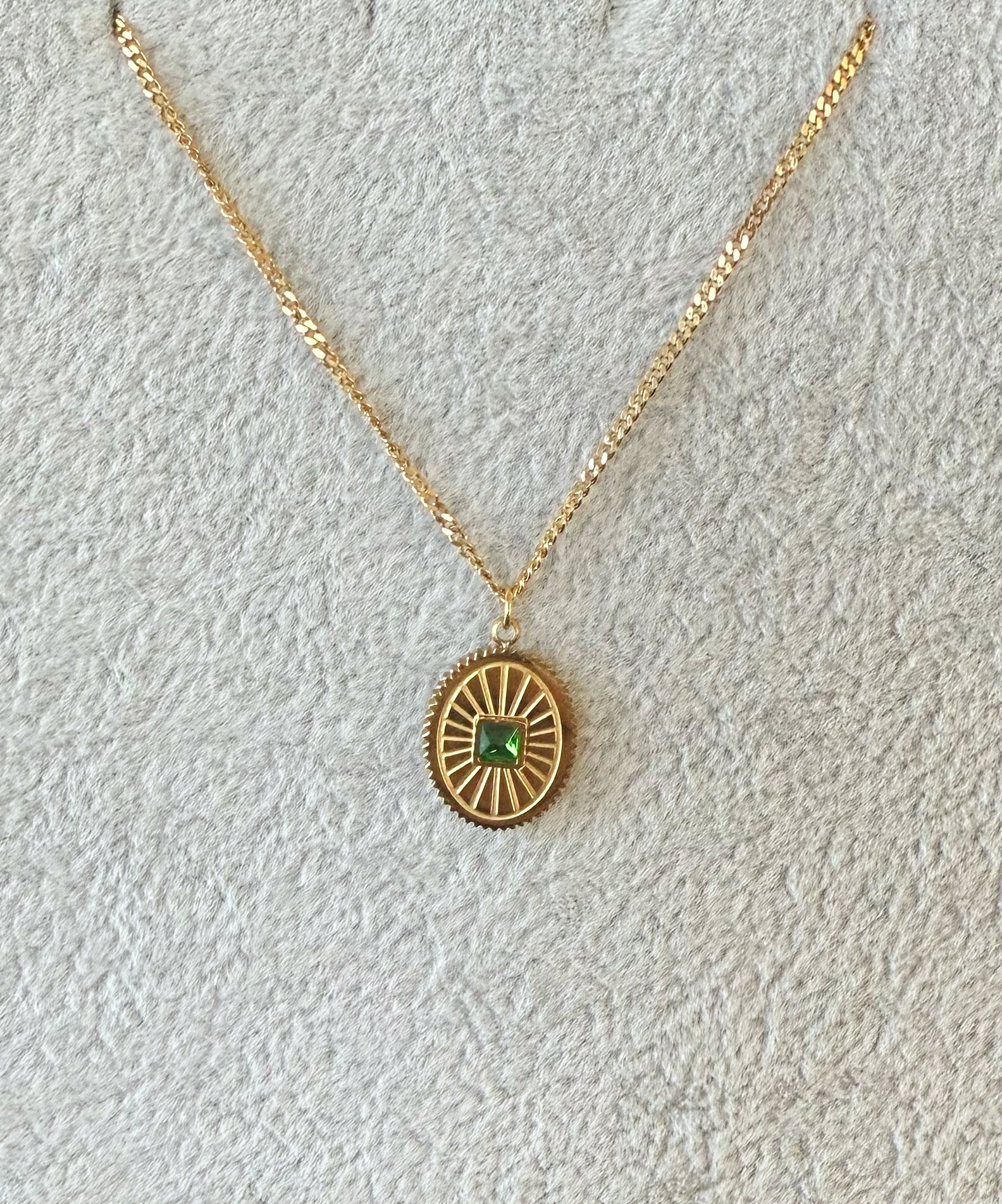 Medallion Necklace with Green Crystal - Gold